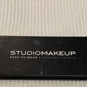 studioMakeup Eyeshadow Palette